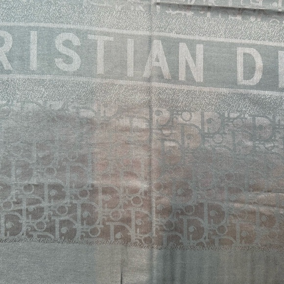 Christian Dior Oblique Gray Silk & Cashmere Blend Scarf/Shawl 76x28 (193x71 CM) - Picture 1 of 16